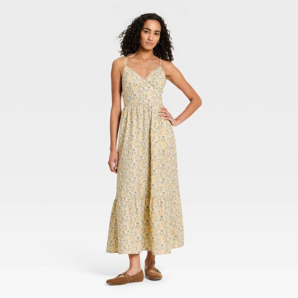 Universal Thread - Women's Pullover Maxi A-Line Dress - Universal Thr Yellow